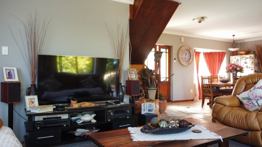 2 Bedroom Property for Sale in Hersham Western Cape